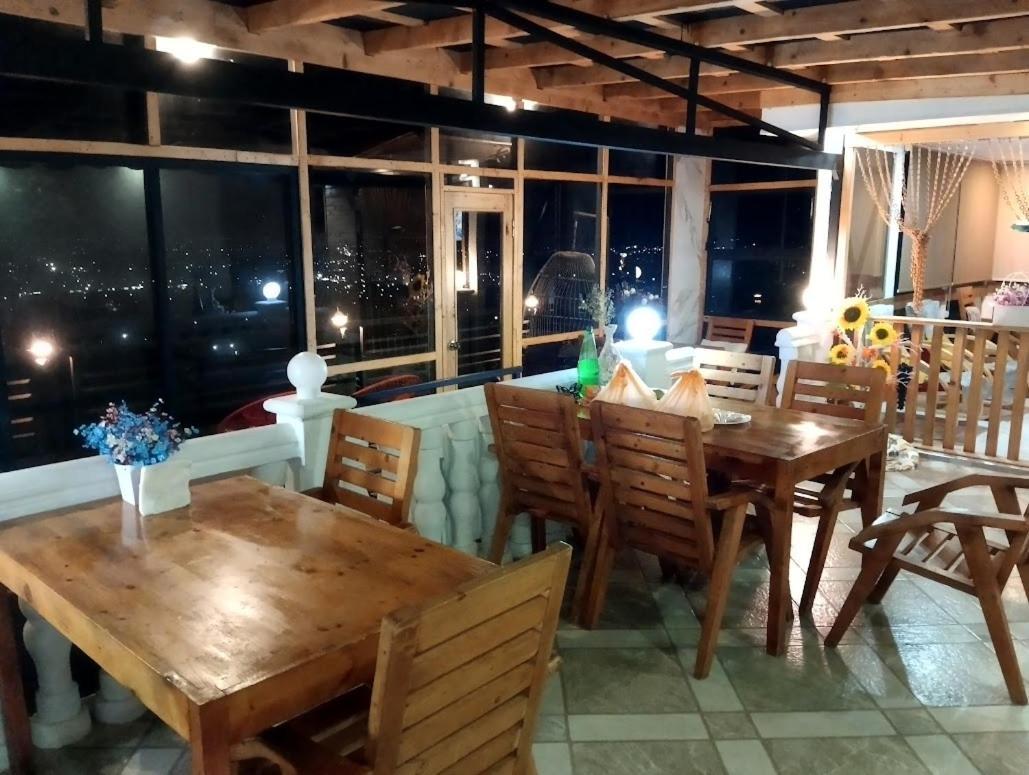 Hill-Fort Kutaisi Ngoại thất bức ảnh